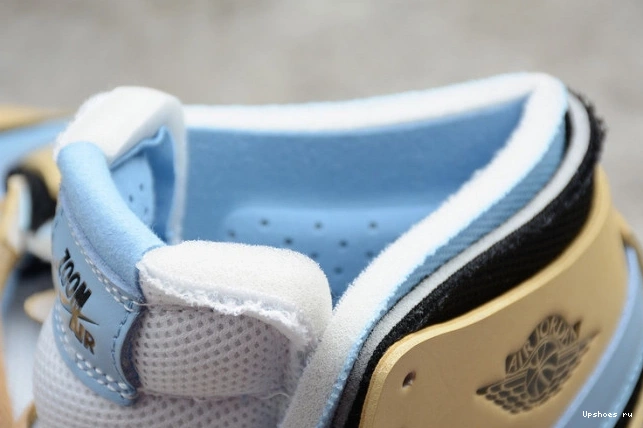 Jordan CT0979-400 Air CMFT Blue Psychic Zoom 1 0720